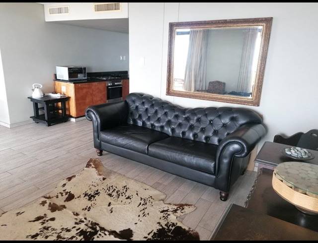 3 BEDROOM APARTMENT TO LET IN POINT WATERFRONT